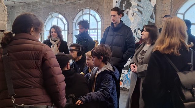 Extra/Ordinary Senses